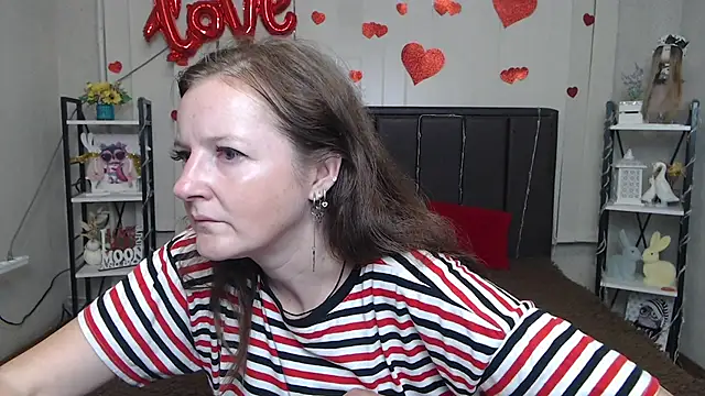 MeganPirs online show from 4, 7, 2026