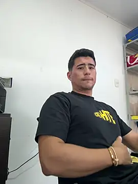 Snapshot of David-latinlover chatting on 24, 4, 2026 David-latinlover online show from 24, 4, 2026