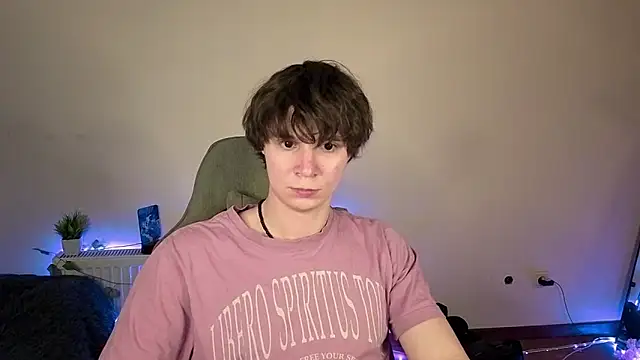 AnthonyCuutie online show from 11, 6, 2026