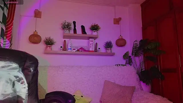nikolwalter  online show from 30, 6, 2026