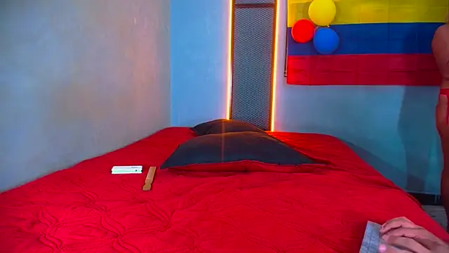 Hornyshow1 online show from 14, 6, 2026