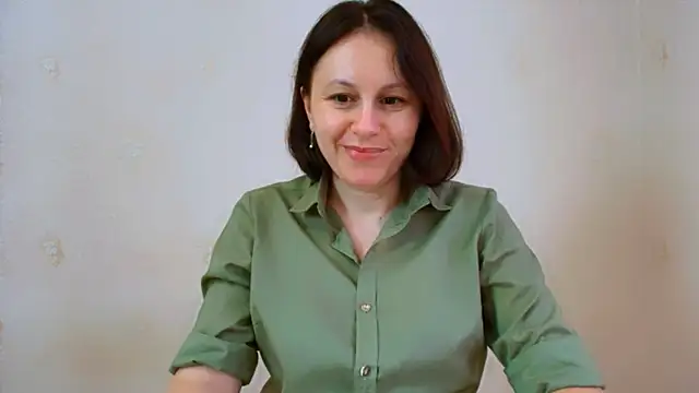 Inessa beauty online show from 13, 6, 2026