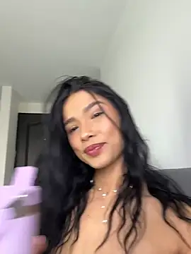 Bella Smithe online show from 18, 6, 2026
