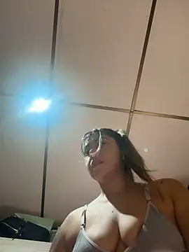 stefanyqueen69 online show from 13, 6, 2026