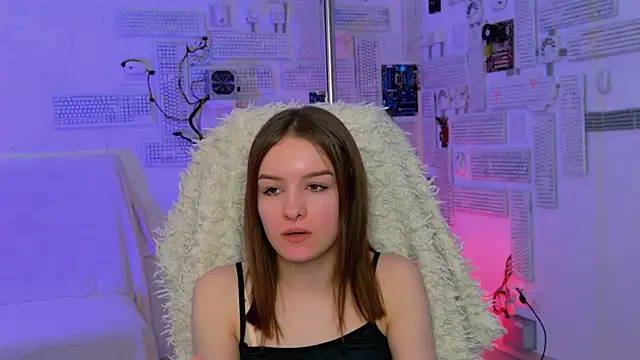 KellieBanshe online show from 18, 6, 2026