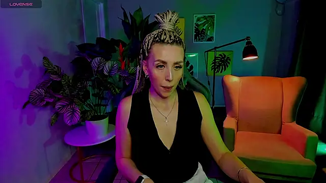 MonicaRiley online show from 23, 6, 2026