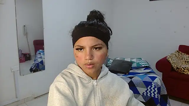 kimmyfuckass online show from 19, 6, 2026