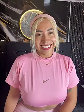 ManuelaVeeleez online show from 17, 6, 2026