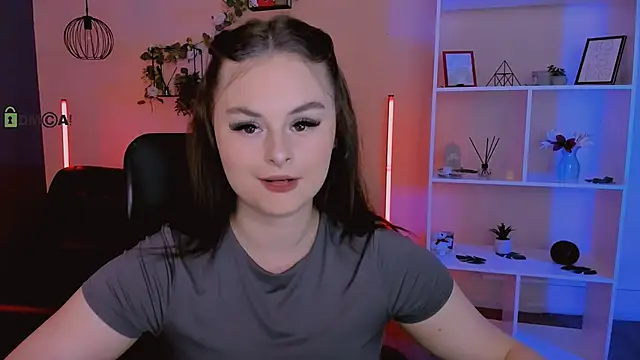 miss courtney  online show from 25, 5, 2026
