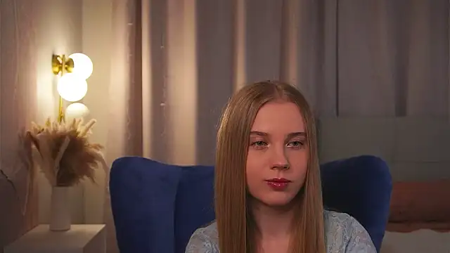 tayashy online show from 8, 6, 2026
