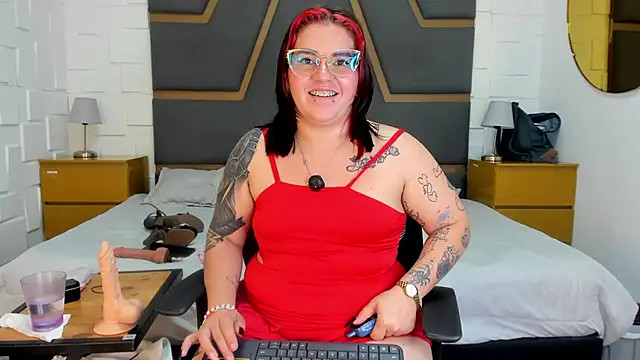 juana valkiria online show from 5, 6, 2026