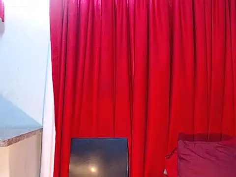 DarkDivva18 online show from 5, 6, 2026