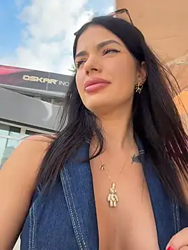 RaniaSnow online show from 21, 6, 2026