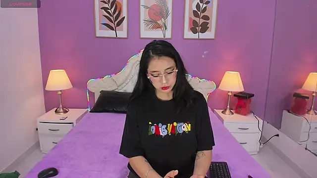 YayaQueen online show from 5, 6, 2026