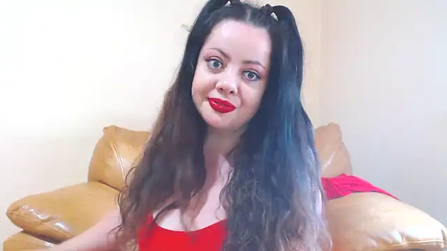 SexyNicolle4u online show from 21, 6, 2026