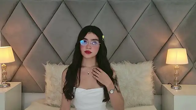 Snapshot of OliviaDiaz chatting on 18, 6, 2026 OliviaDiaz online show from 18, 6, 2026