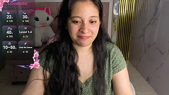 Snapshot of sara_tellez_s chatting on 26, 5, 2026 sara tellez s online show from 26, 5, 2026
