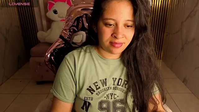 Snapshot of sara_tellez_s chatting on 31, 5, 2026 sara tellez s online show from 31, 5, 2026