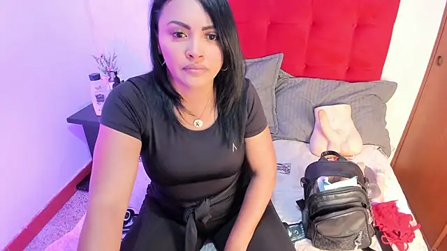 EstrellaSmmith online show from 16, 6, 2026