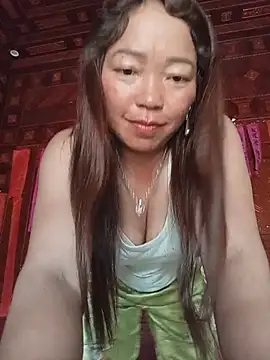 Yellow-pink online show from 27, 5, 2026