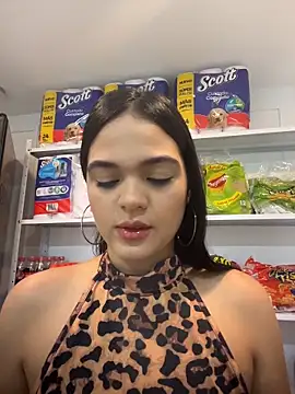 Bella-Ferrer online show from 15, 5, 2026