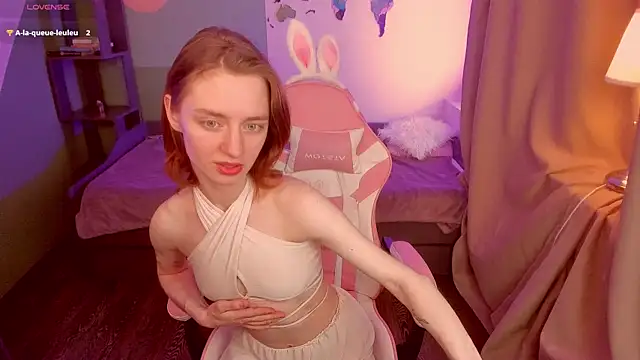 Pretty Victoria online show from 4, 6, 2026