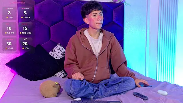 Snapshot of AndyJustgame_ chatting on 21, 4, 2026 AndyJustgame online show from 21, 4, 2026