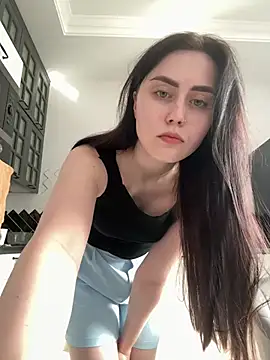 NoraLumi online show from 20, 5, 2026