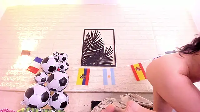 Valeria noir online show from 22, 6, 2026