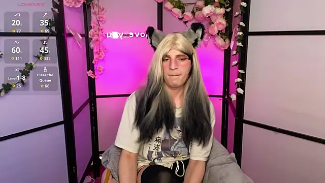 FoxIsPuff online show from 4, 6, 2026