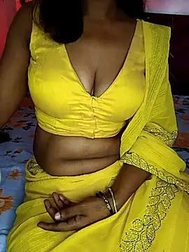 mayakapoor880 online show from 8, 6, 2026