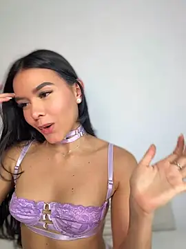 VictoriaBolt online show from 8, 6, 2026