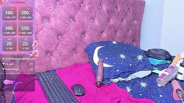 liana hot  online show from 31, 5, 2026