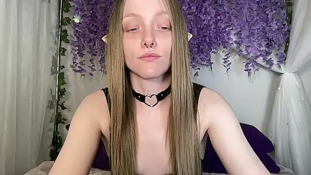 ElfGirlAna online show from 11, 6, 2026