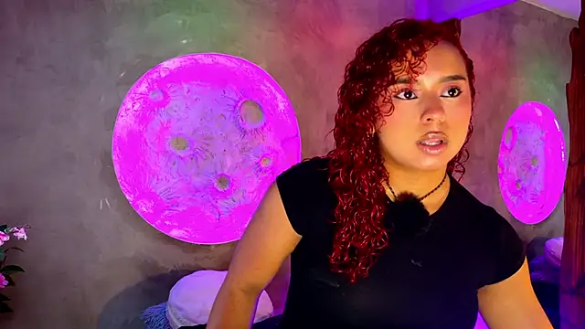 lara curly online show from 20, 6, 2026