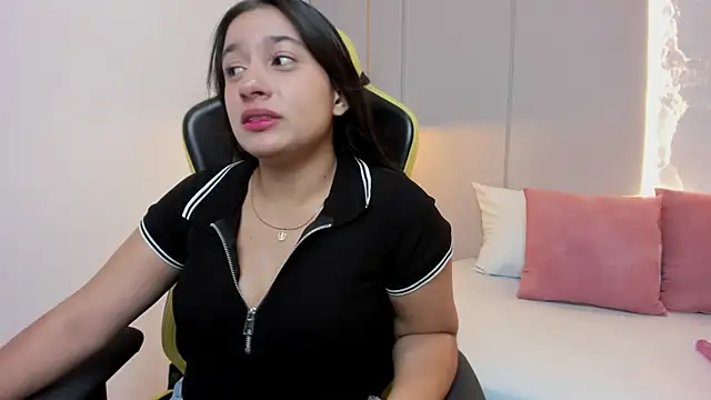 kira relish online show from 2, 6, 2026