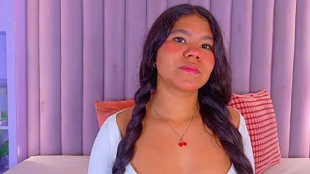 AhslyEvans   online show from 4, 6, 2026