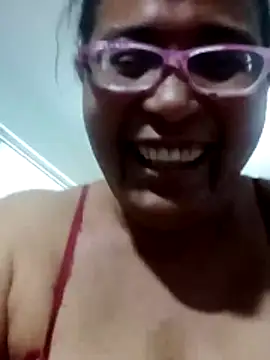 sexymomsn online show from 29, 5, 2026