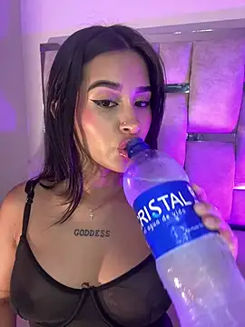 Lizzy Bonnie online show from 4, 6, 2026