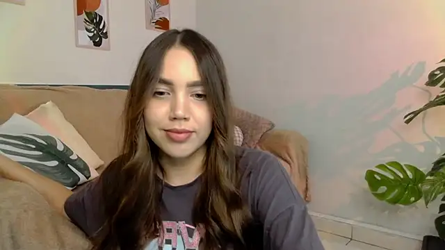 Snapshot of NebulaaHaven chatting on 29, 5, 2026 NebulaaHaven online show from 29, 5, 2026