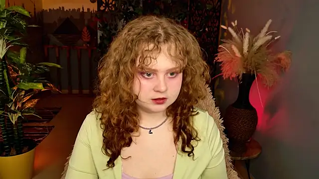SaraSweetness online show from 2, 4, 2026