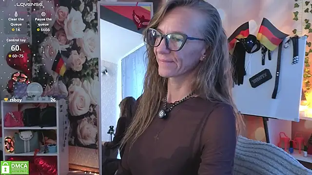 jesica mooonn online show from 20, 6, 2026