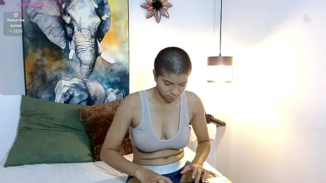 Natasha and zoe  online show from 16, 5, 2026