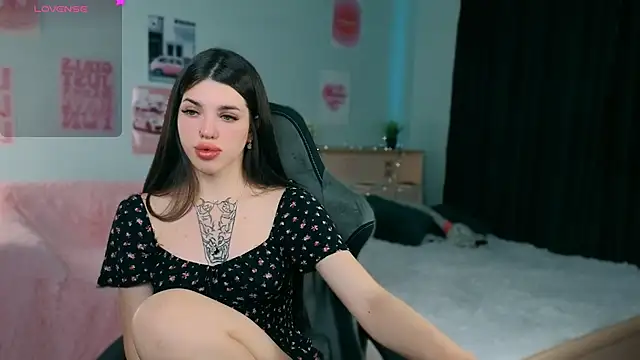 molly rettyy online show from 2, 7, 2026