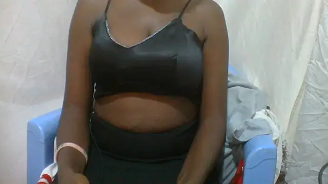 petite46 online show from 5, 7, 2026