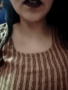 ZOYA KHAN-123 online show from 13, 4, 2026