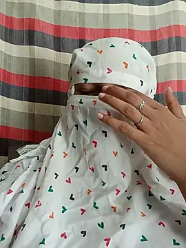 sapan sexe online show from 27, 6, 2026