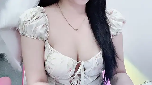 Annie nii online show from 10, 6, 2026