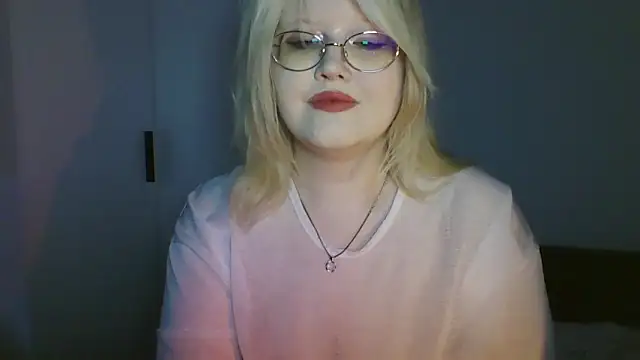 Elayne Sweet online show from 15, 6, 2026