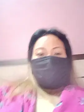 Bristy BigBoobs online show from 20, 4, 2026